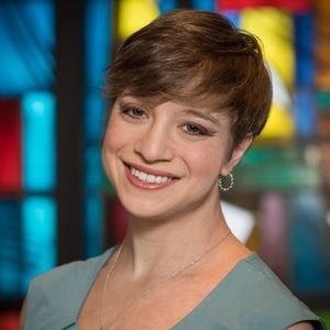 Meet your Posher, Elizabeth